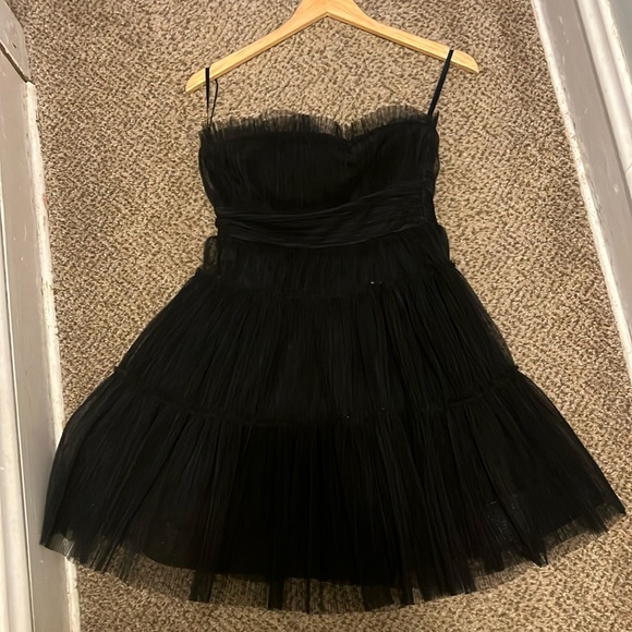 Black dress - Picture 1 of 1